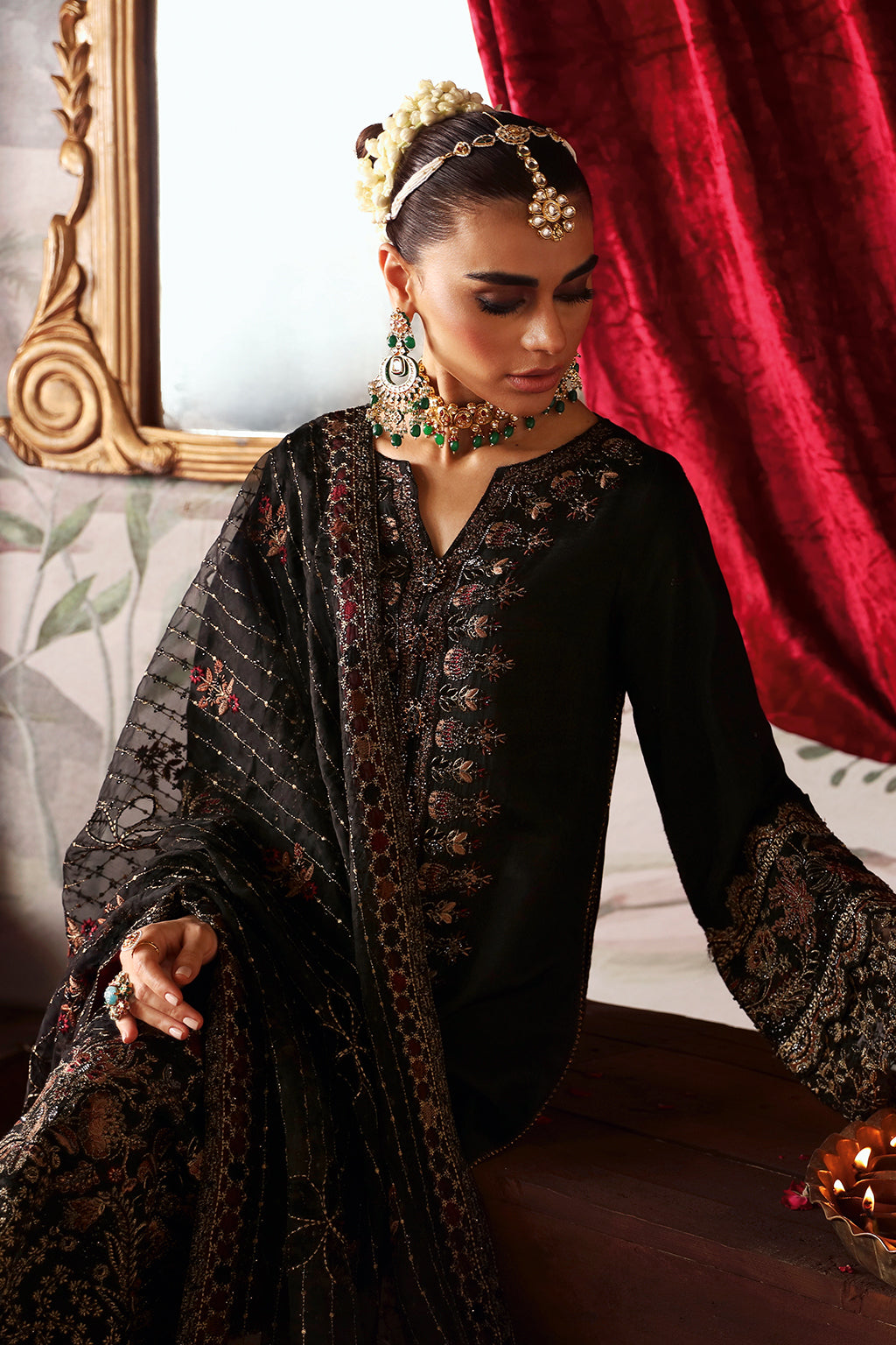 Zareen S-05.